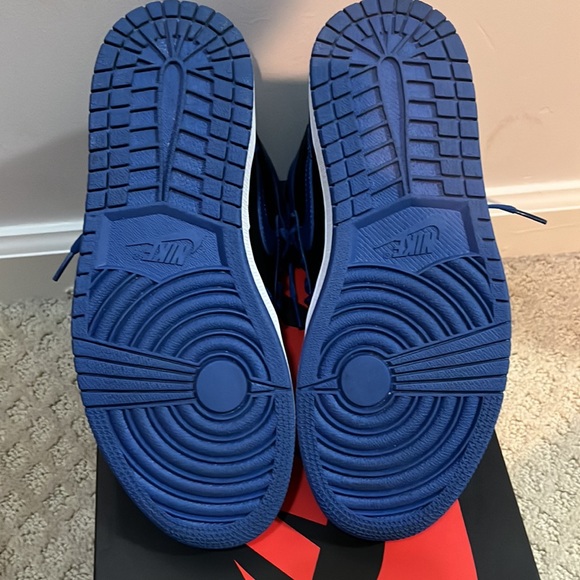 Jordan 1 High - Picture 5 of 5